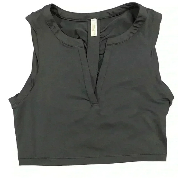 Free People Movement Upper Hand Crop Top in Black Size Medium - Picture 2 of 8